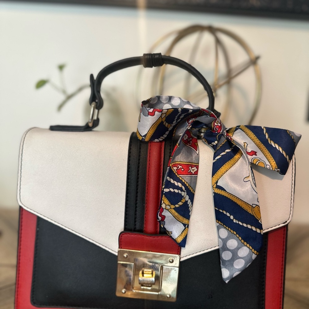 Elegant Tricolor Crossbody Satchel Bag